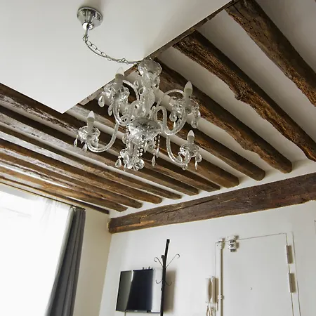 My Nest - Mouffetard Inn 2*